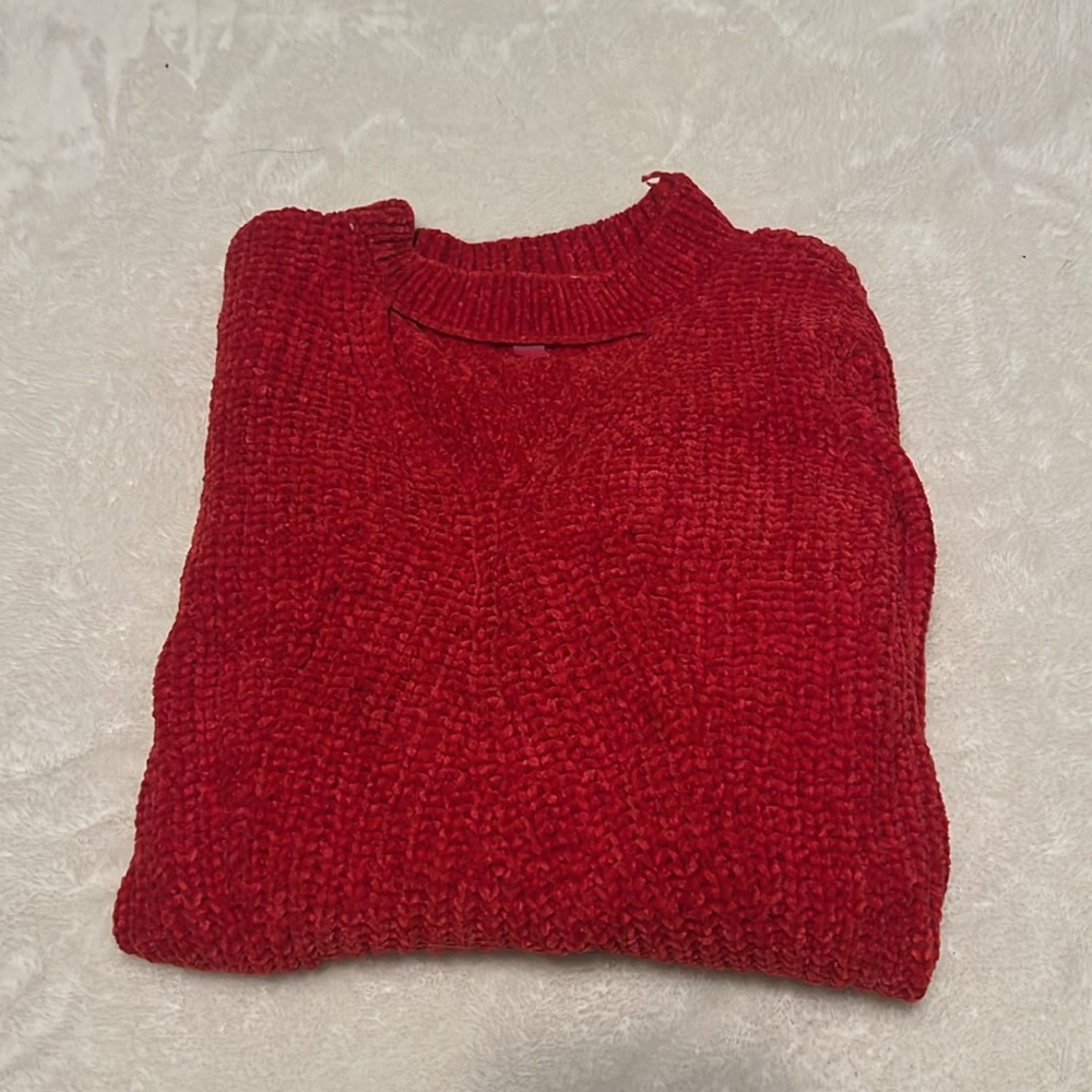 🌻Red Sweater